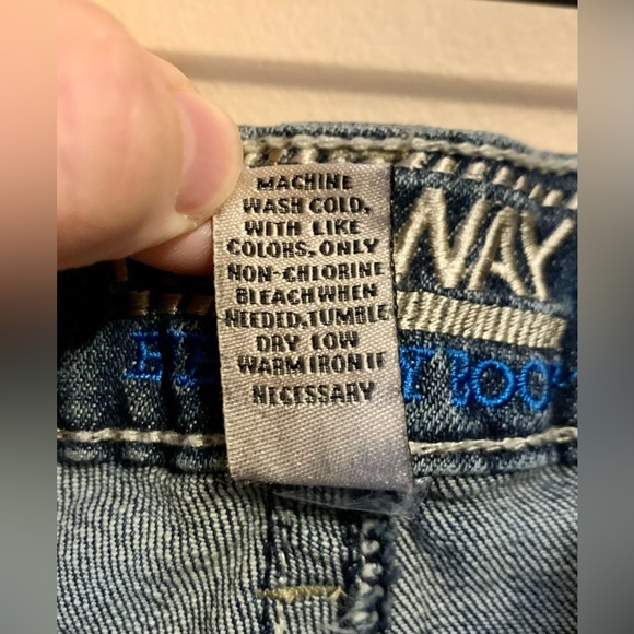 Refuge Runway Jeans - Size 10R - Picture 7 of 7